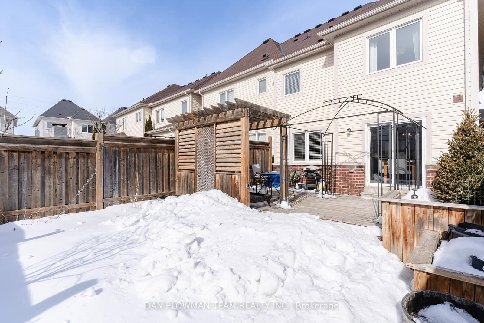 39 Sidney Rundle Ave, Bowmanville - Photo 33 of 38