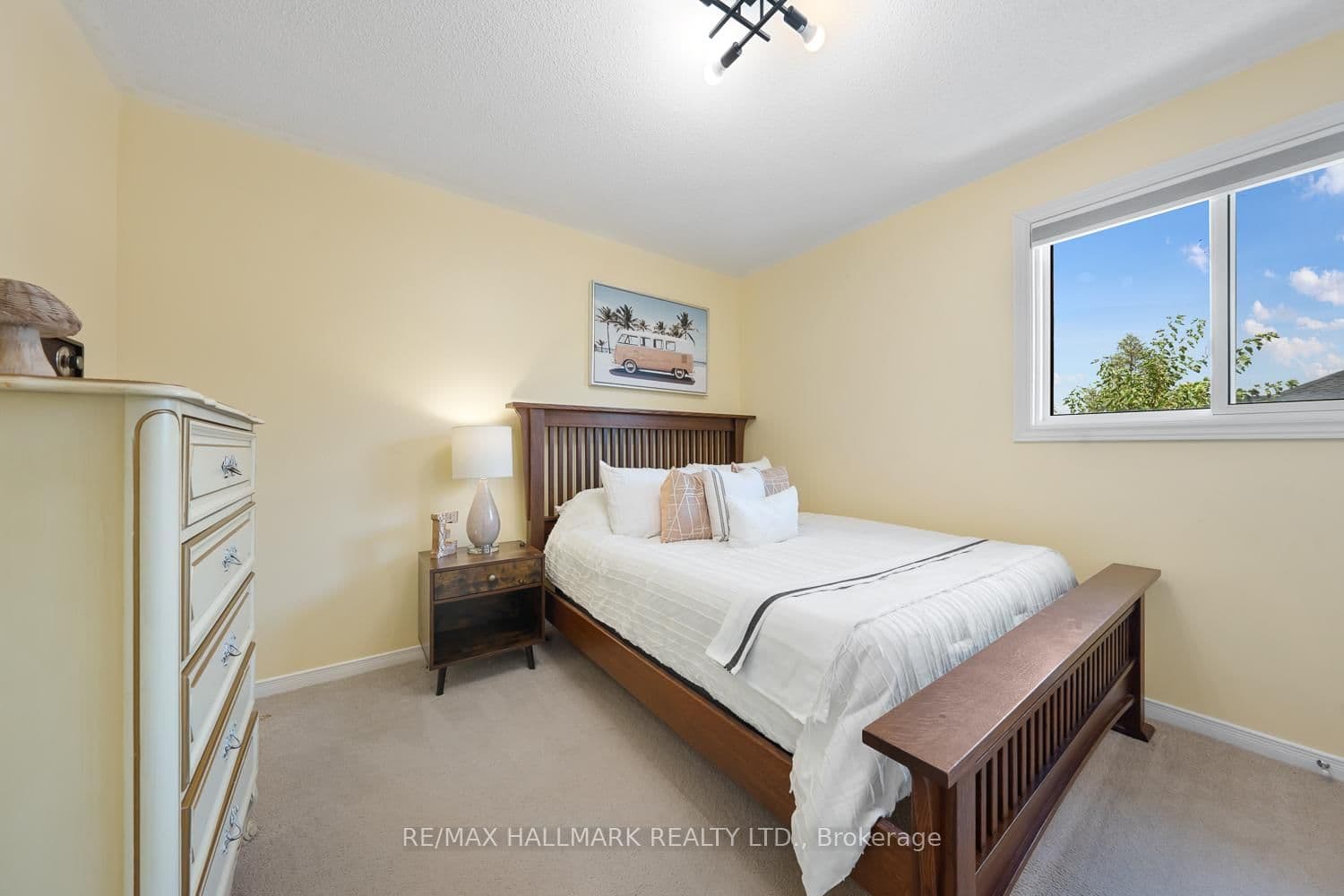 48 Ringwood Dr, Whitby - Photo 30 of 40