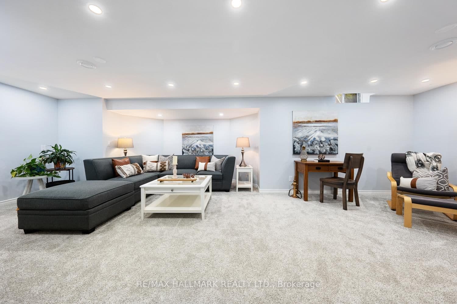 48 Ringwood Dr, Whitby - Photo 34 of 40