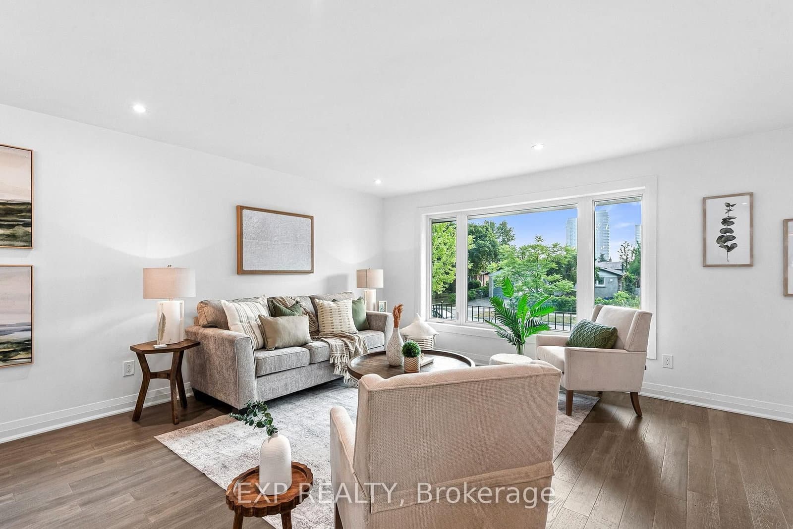 5 Midcroft Dr, Toronto - Photo 14 of 40