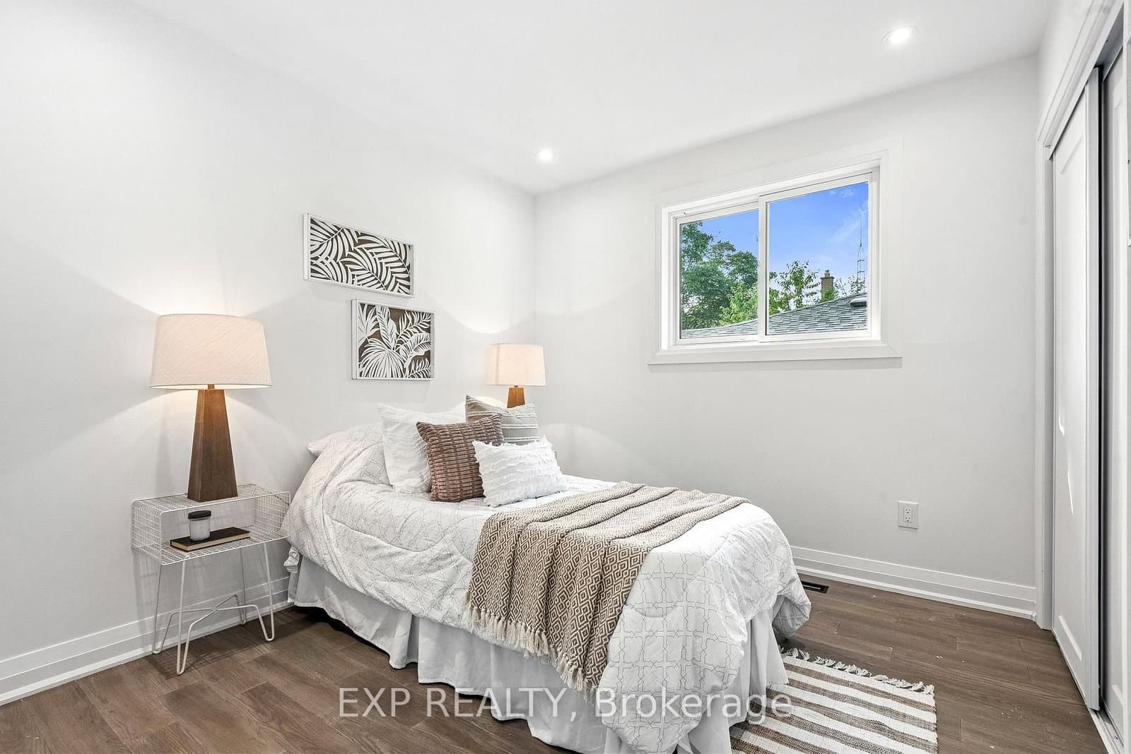 5 Midcroft Dr, Toronto - Photo 24 of 40