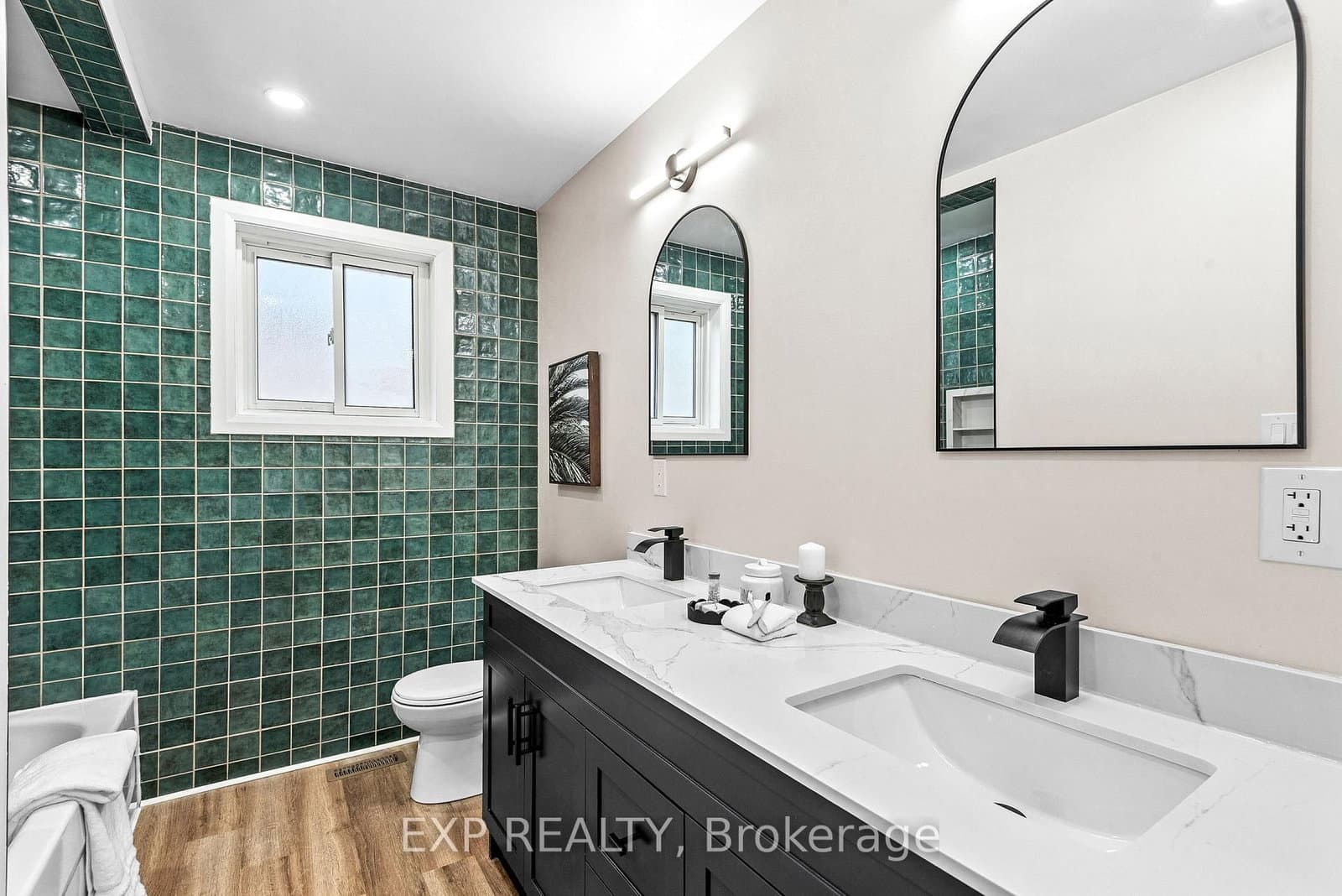 5 Midcroft Dr, Toronto - Photo 26 of 40