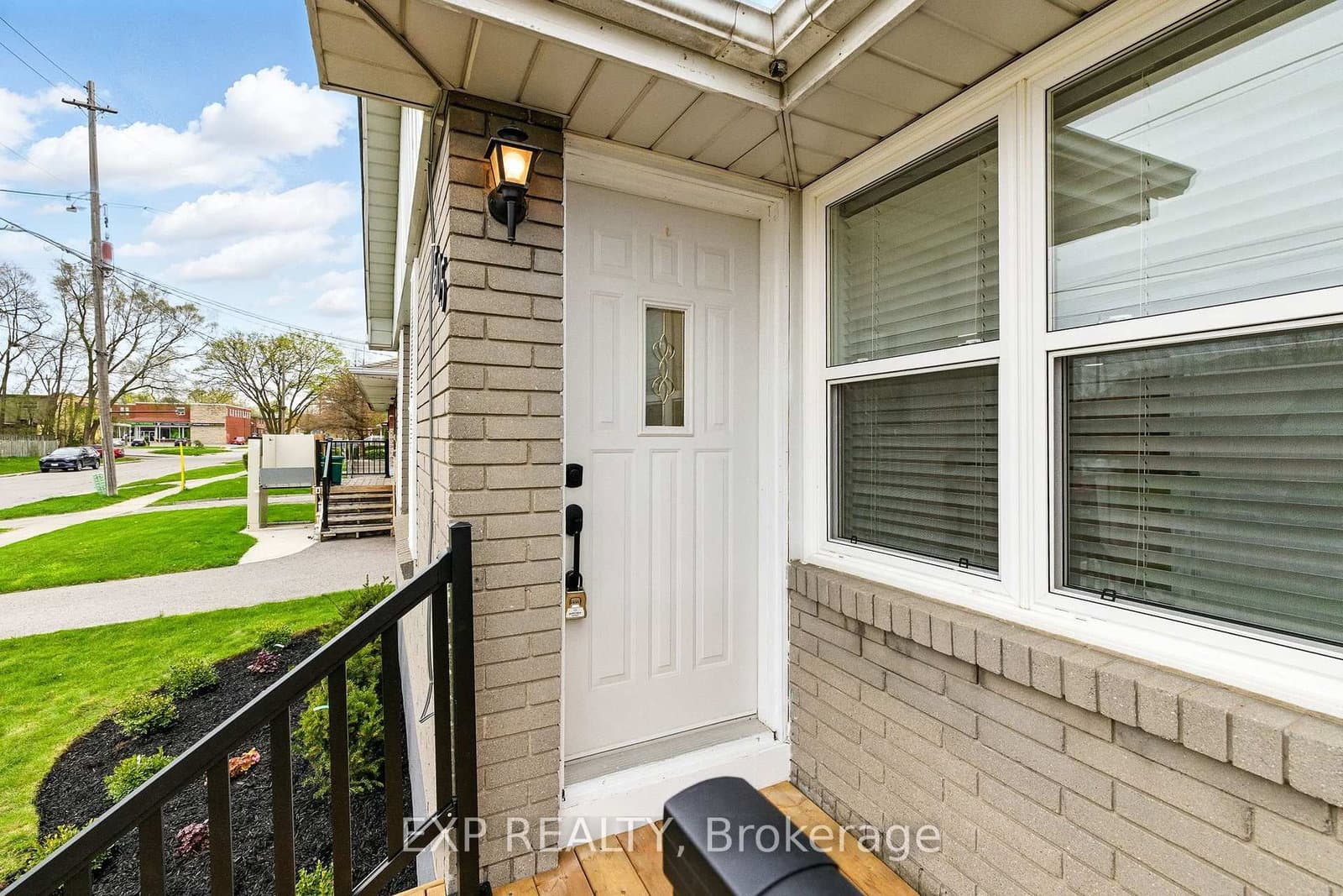 505 Crerar Ave, Oshawa - Photo 6 of 40