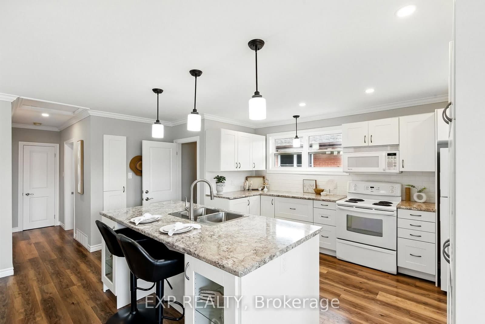 505 Crerar Ave, Oshawa - Photo 17 of 40
