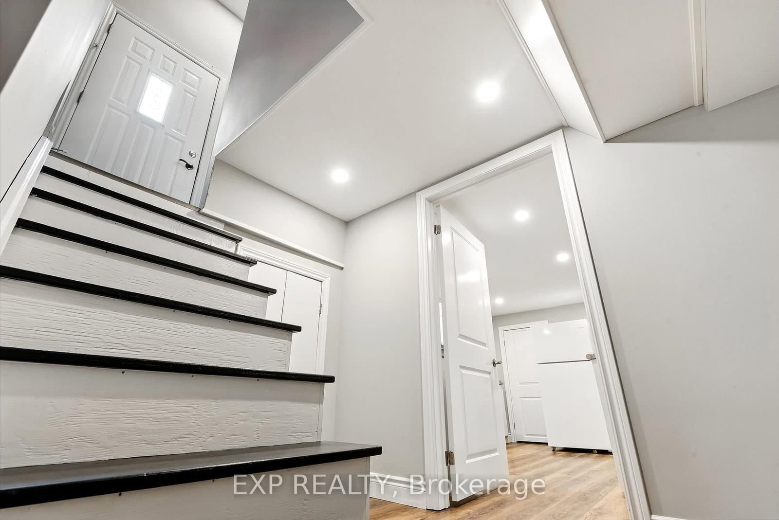 505 Crerar Ave, Oshawa - Photo 25 of 40
