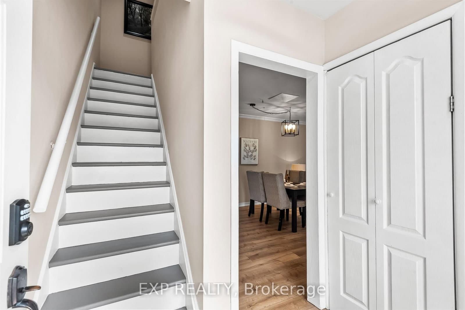 109 Dovedale Dr, 51, Whitby - Photo 9 of 40