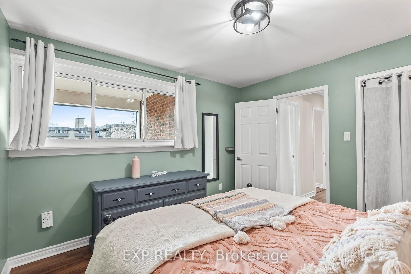 109 Dovedale Dr, 51, Whitby - Photo 23 of 40