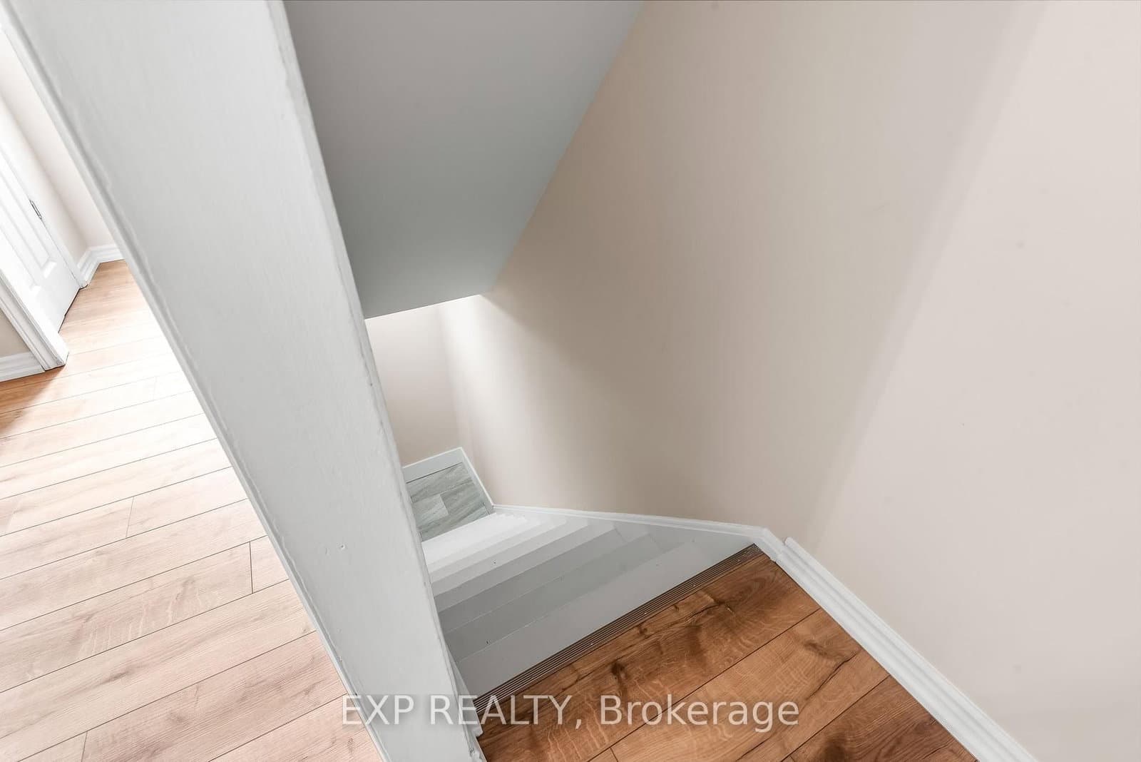 109 Dovedale Dr, 51, Whitby - Photo 30 of 40