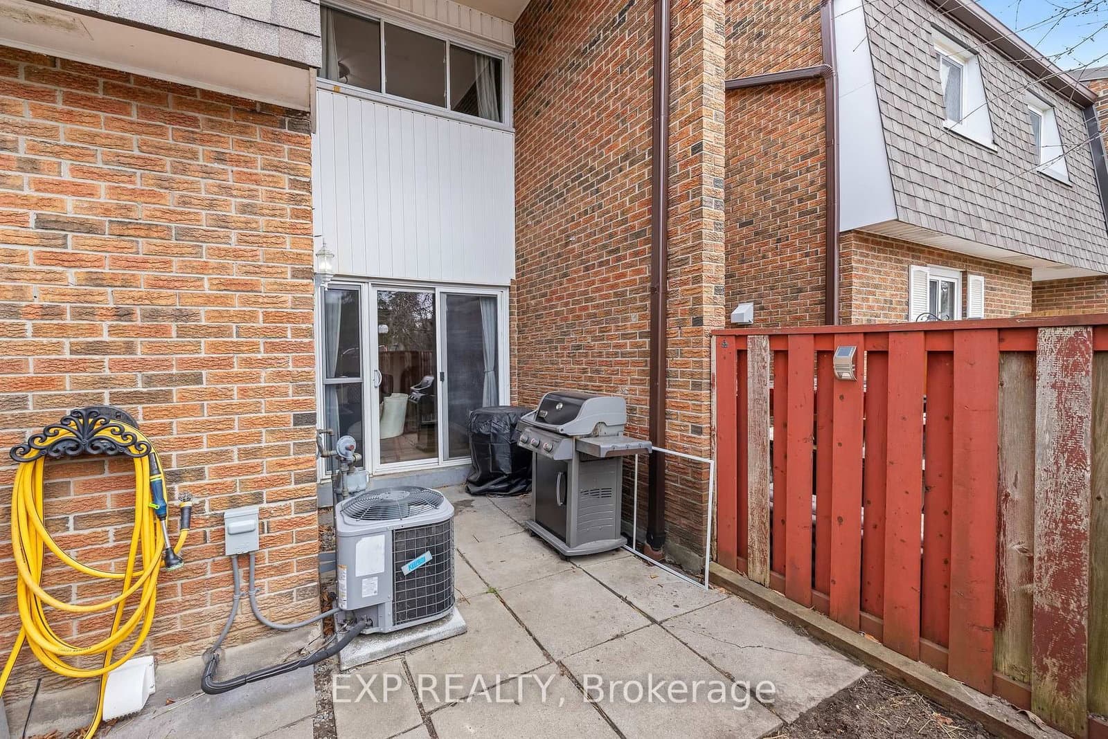 109 Dovedale Dr, 51, Whitby - Photo 36 of 40