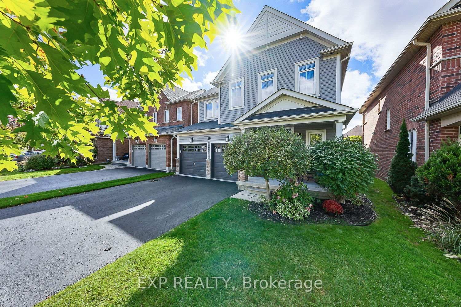 59 Harvey Jones Ave, Bowmanville - Photo 2 of 40