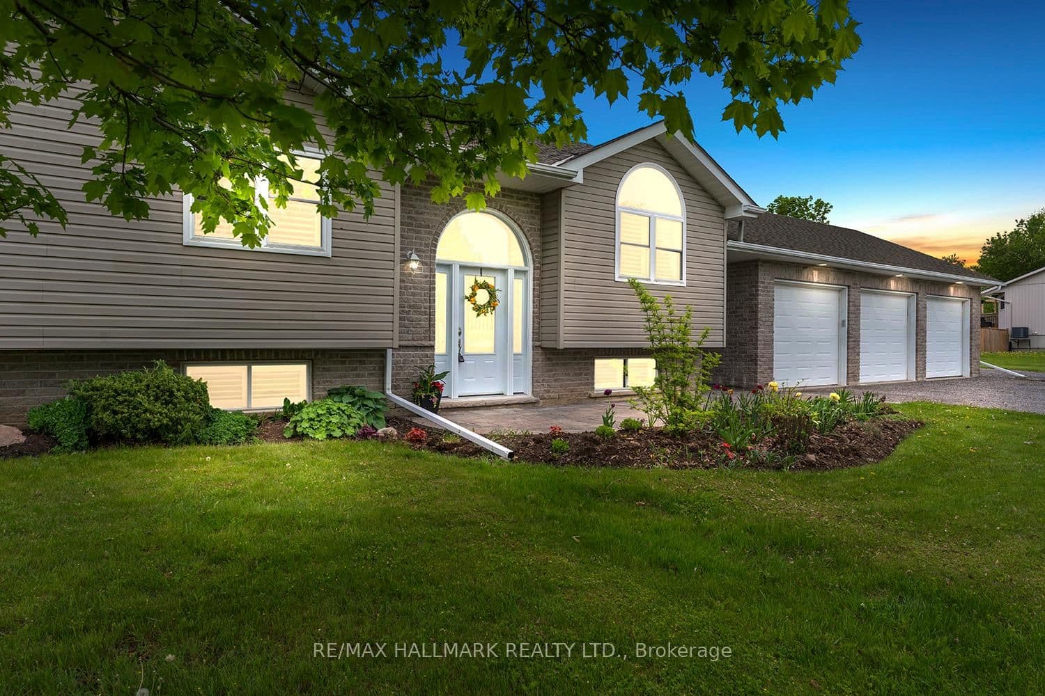 59 Suggitt Dr, Nestleton Station