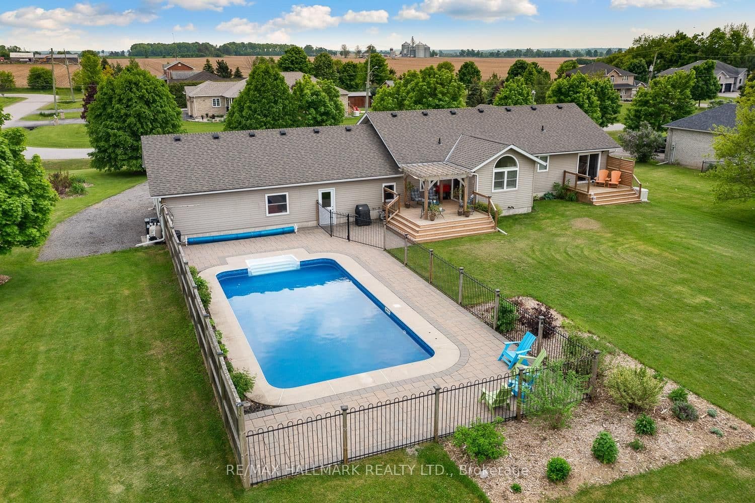 59 Suggitt Dr, Nestleton Station - Photo 39 of 40
