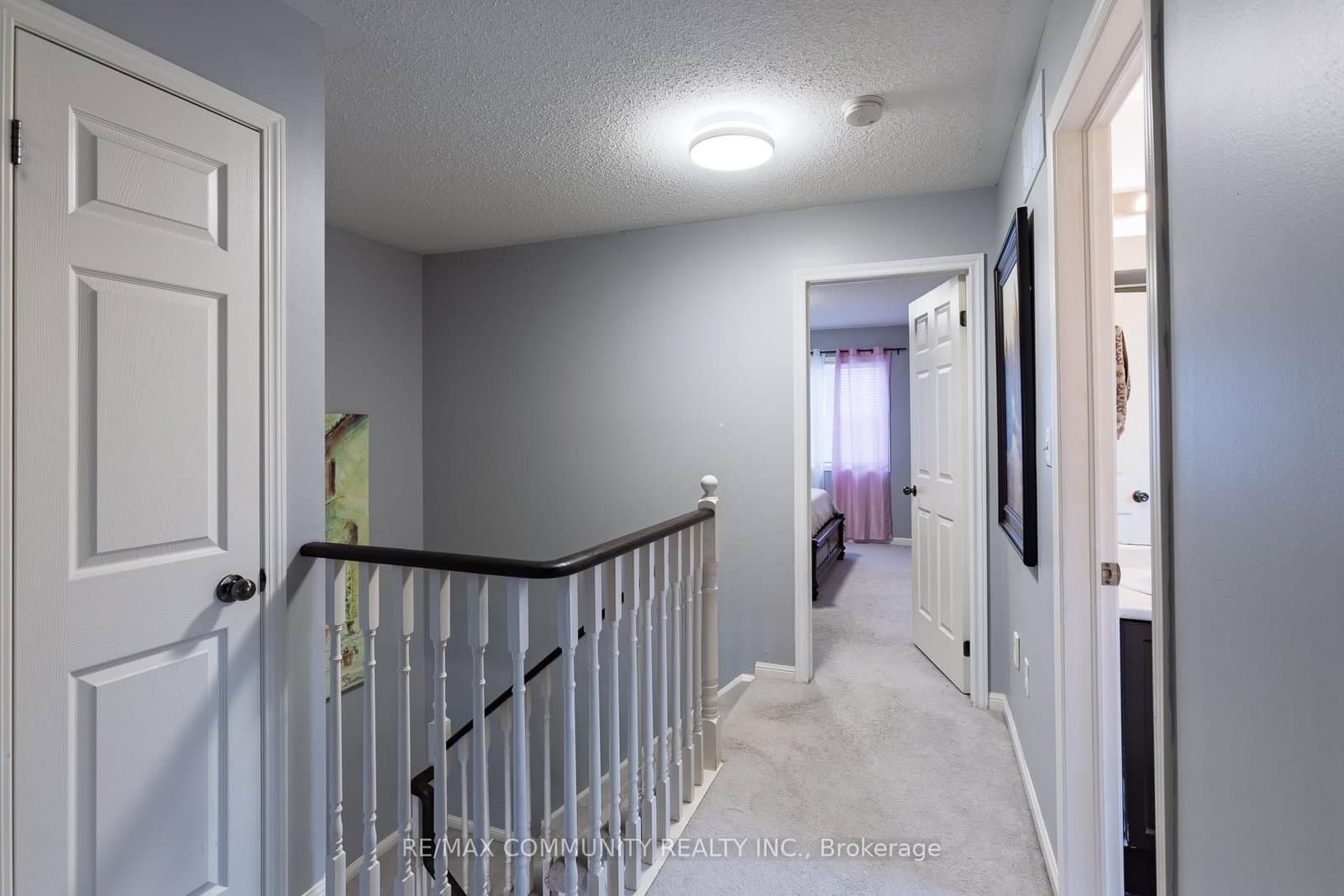 6 Farmstead Dr, Bowmanville - Photo 5 of 28