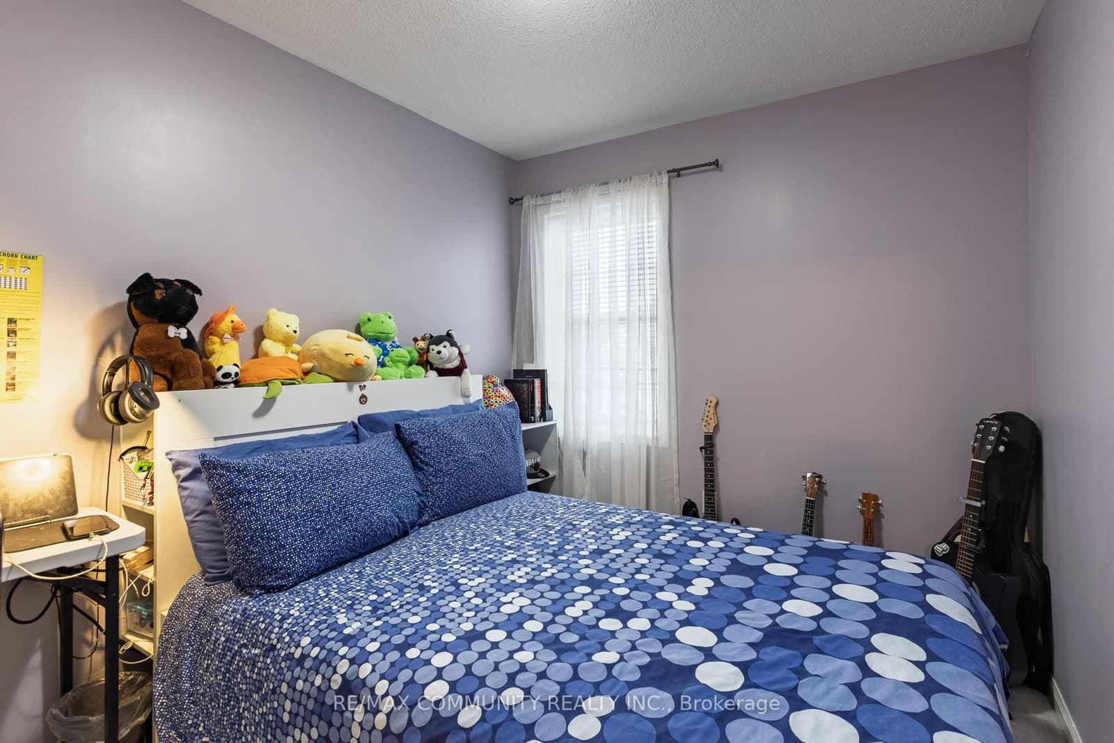 6 Farmstead Dr, Bowmanville - Photo 11 of 28