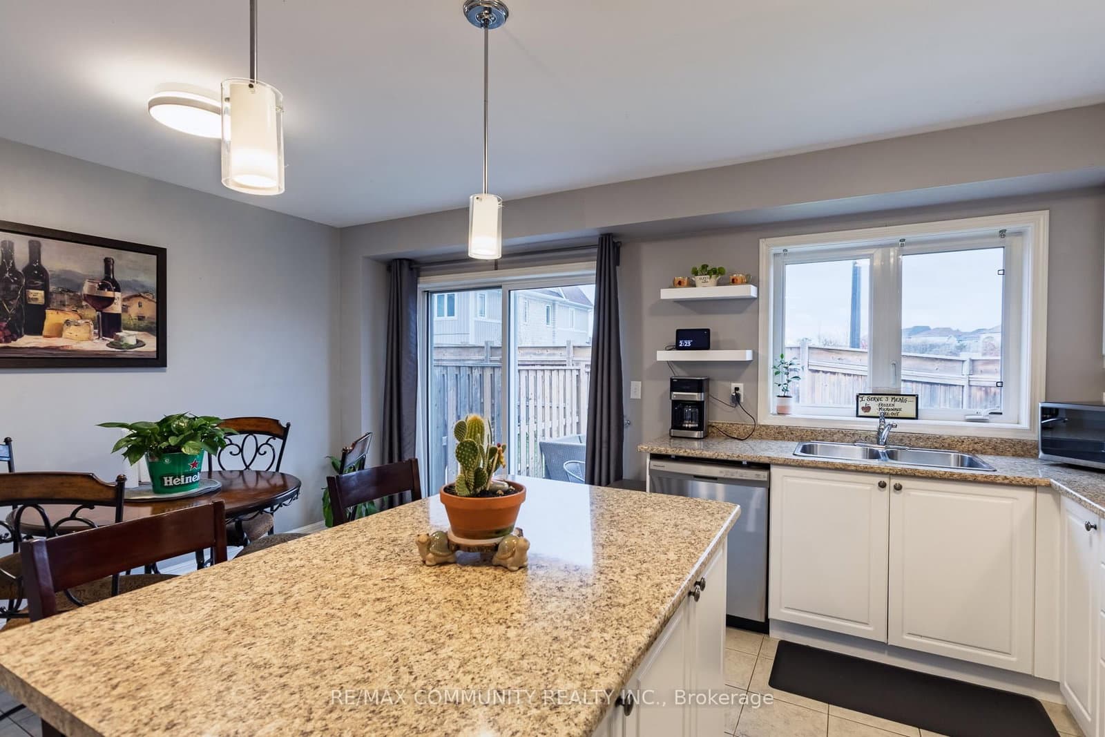 6 Farmstead Dr, Bowmanville - Photo 19 of 28