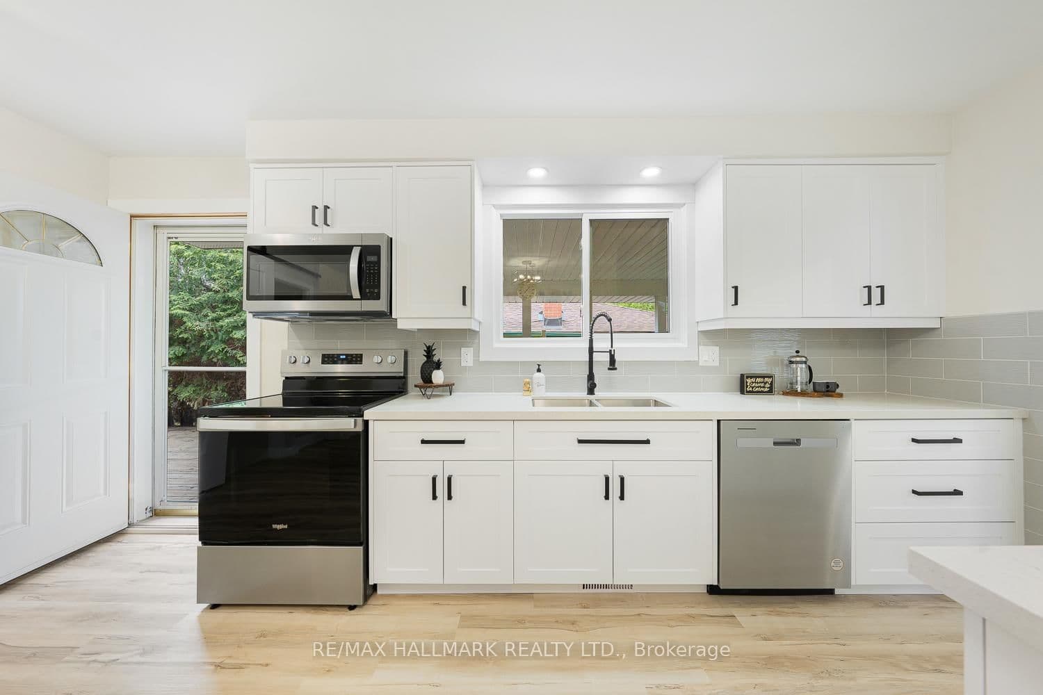 607 Dundee Ave, Oshawa - Photo 14 of 40