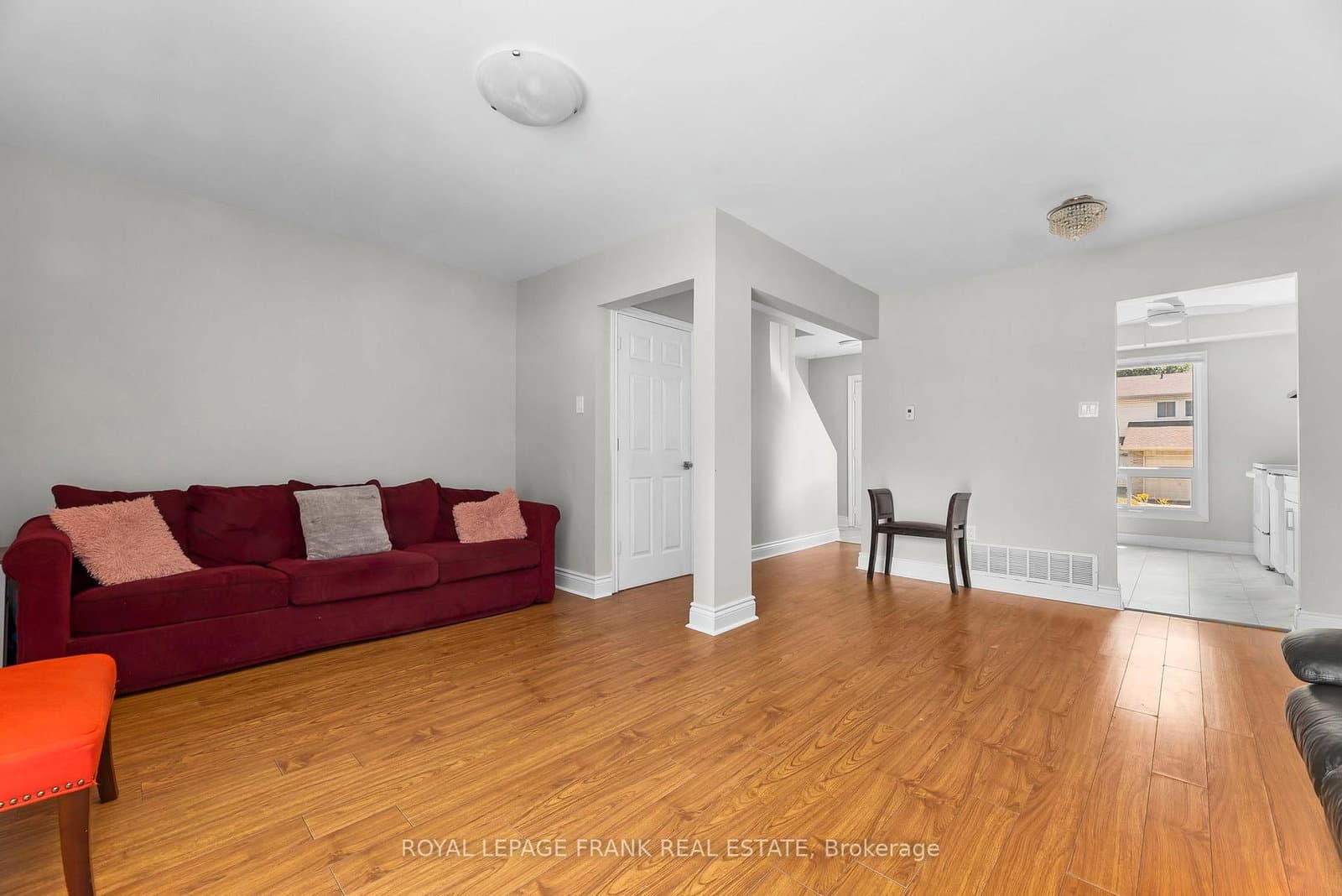 61-611 Galahad Dr, Oshawa - Photo 11 of 35