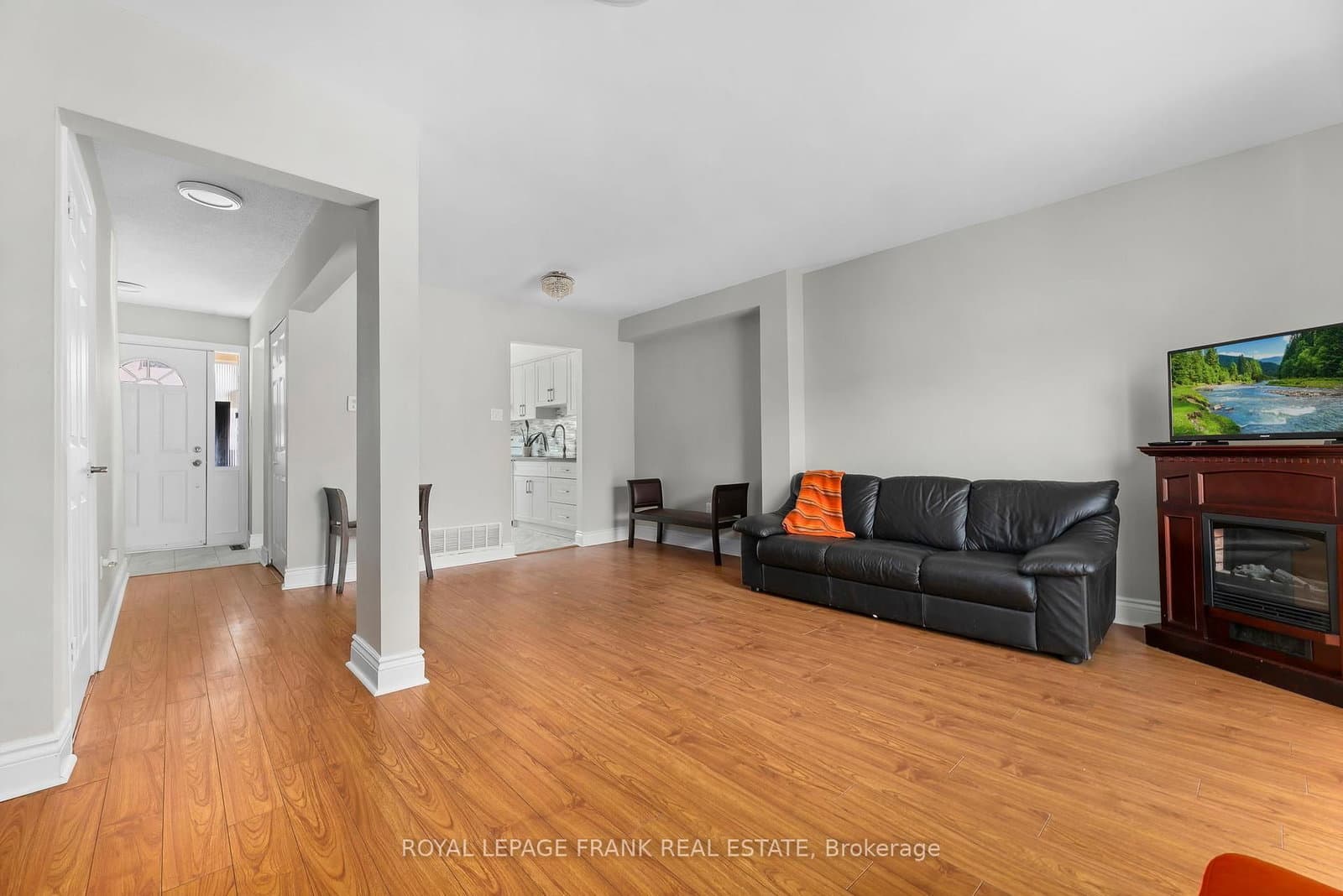 61-611 Galahad Dr, Oshawa - Photo 12 of 35