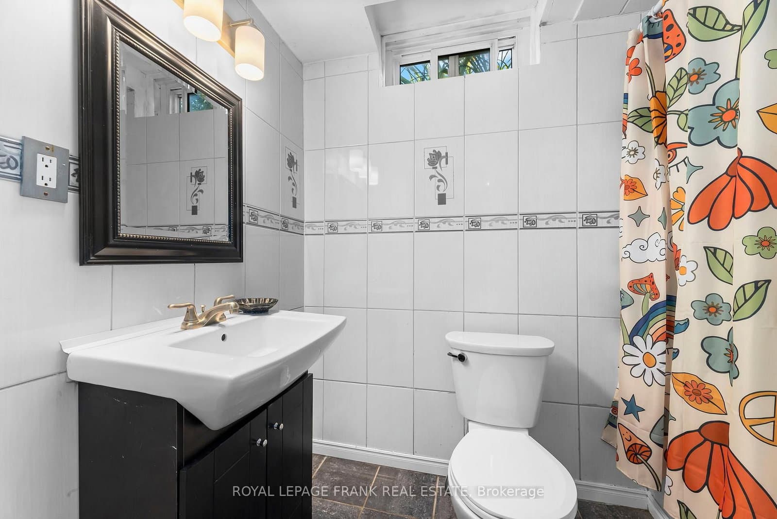 61-611 Galahad Dr, Oshawa - Photo 26 of 35