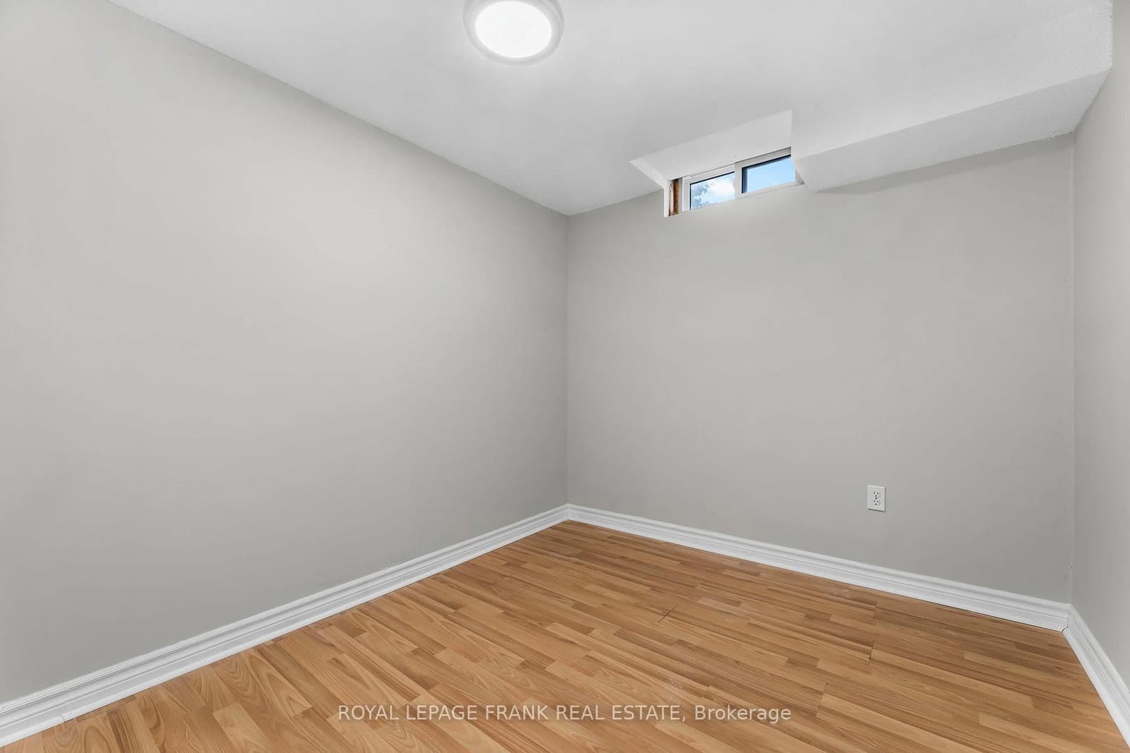 61-611 Galahad Dr, Oshawa - Photo 27 of 35