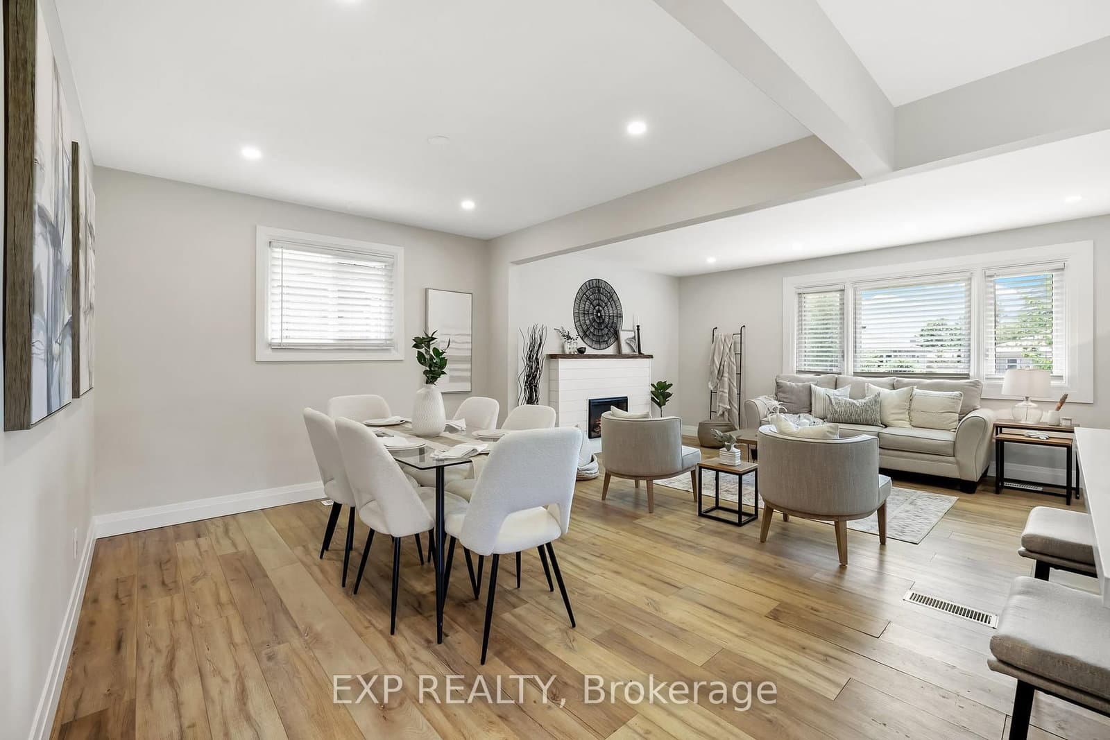 610 Shakespeare Ave, Oshawa - Photo 15 of 39