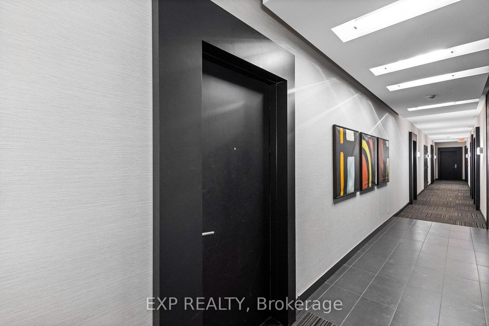 478 King St W, 611, Toronto - Photo 9 of 40