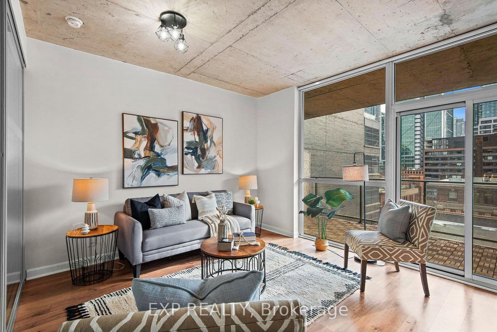 478 King St W, 611, Toronto - Photo 20 of 40
