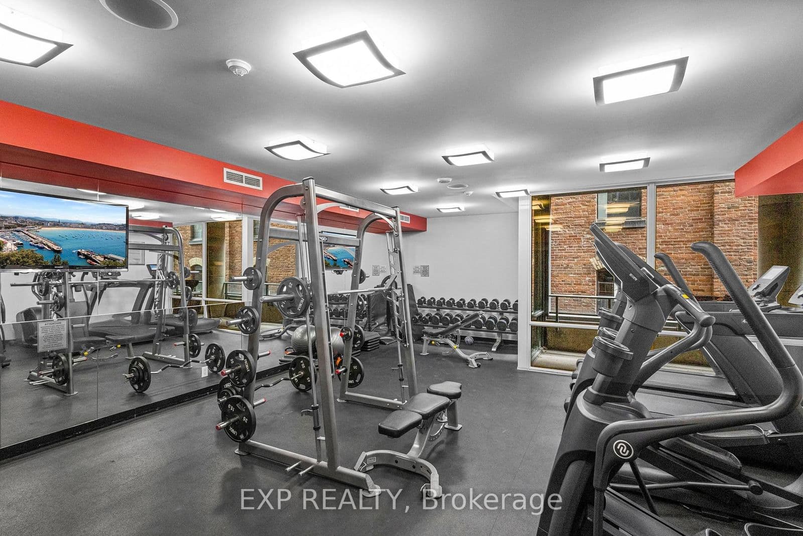 478 King St W, 611, Toronto - Photo 31 of 40