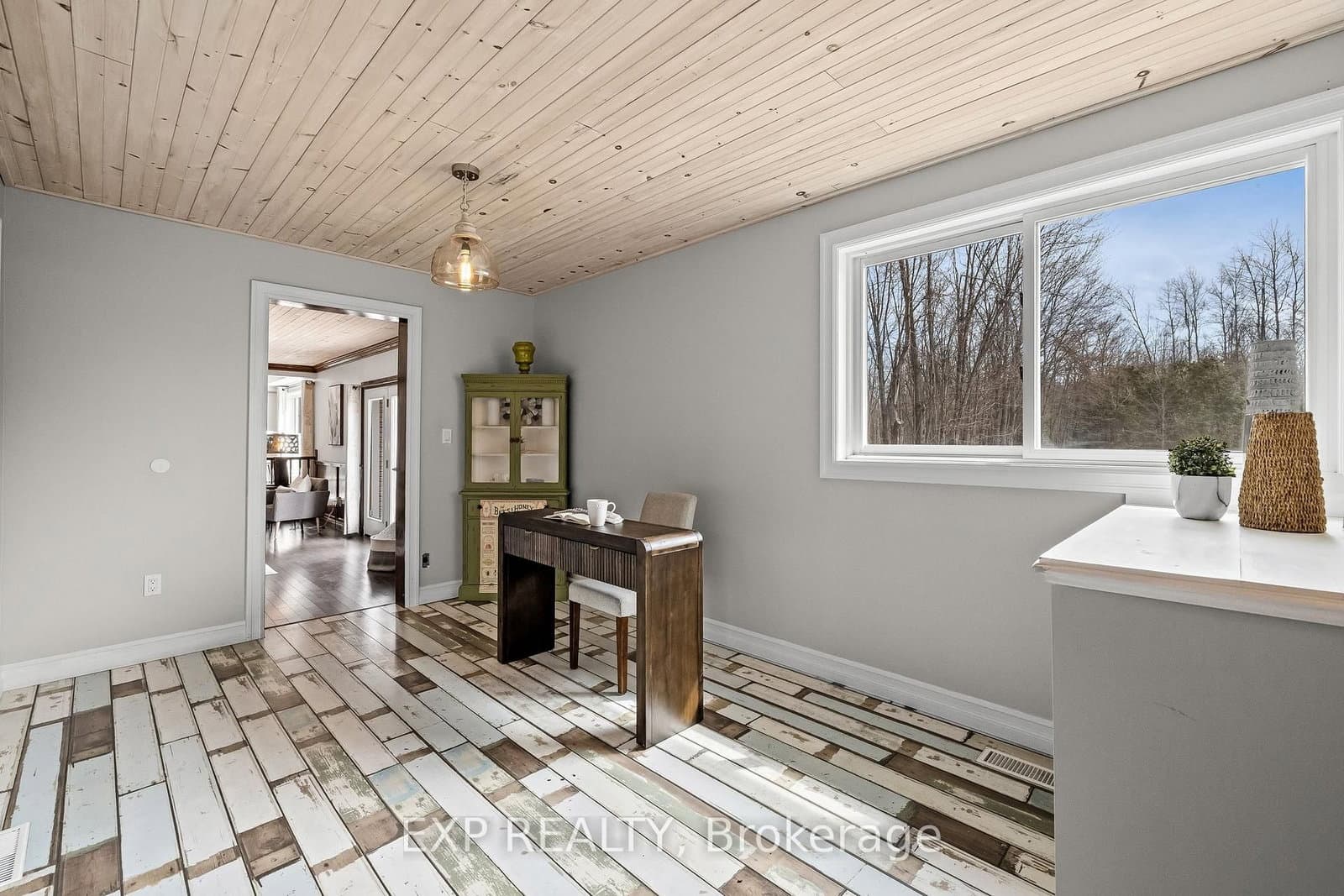 667 Ford Cres, Cavan - Photo 14 of 40