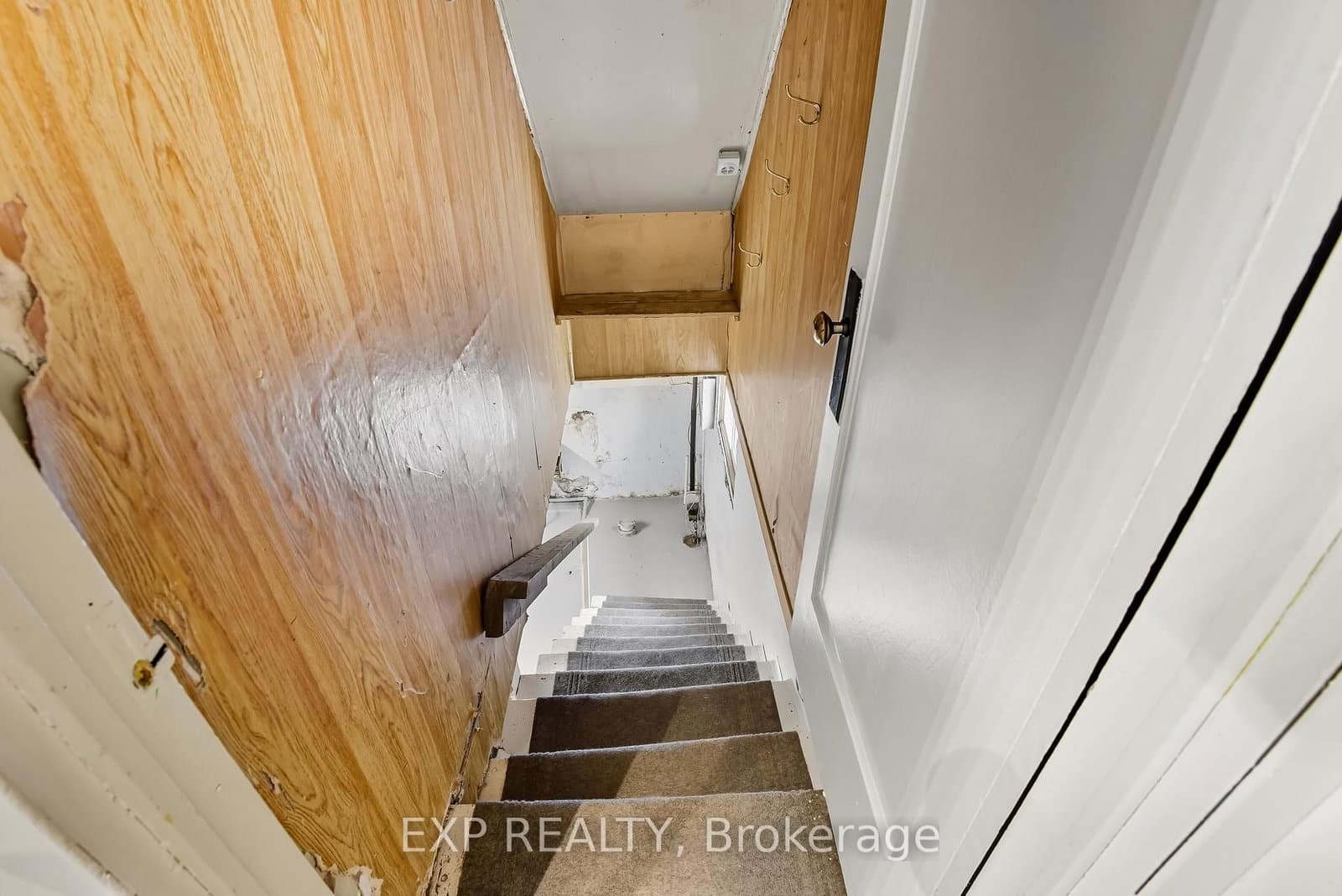 695 Hortop St, Oshawa - Photo 34 of 40