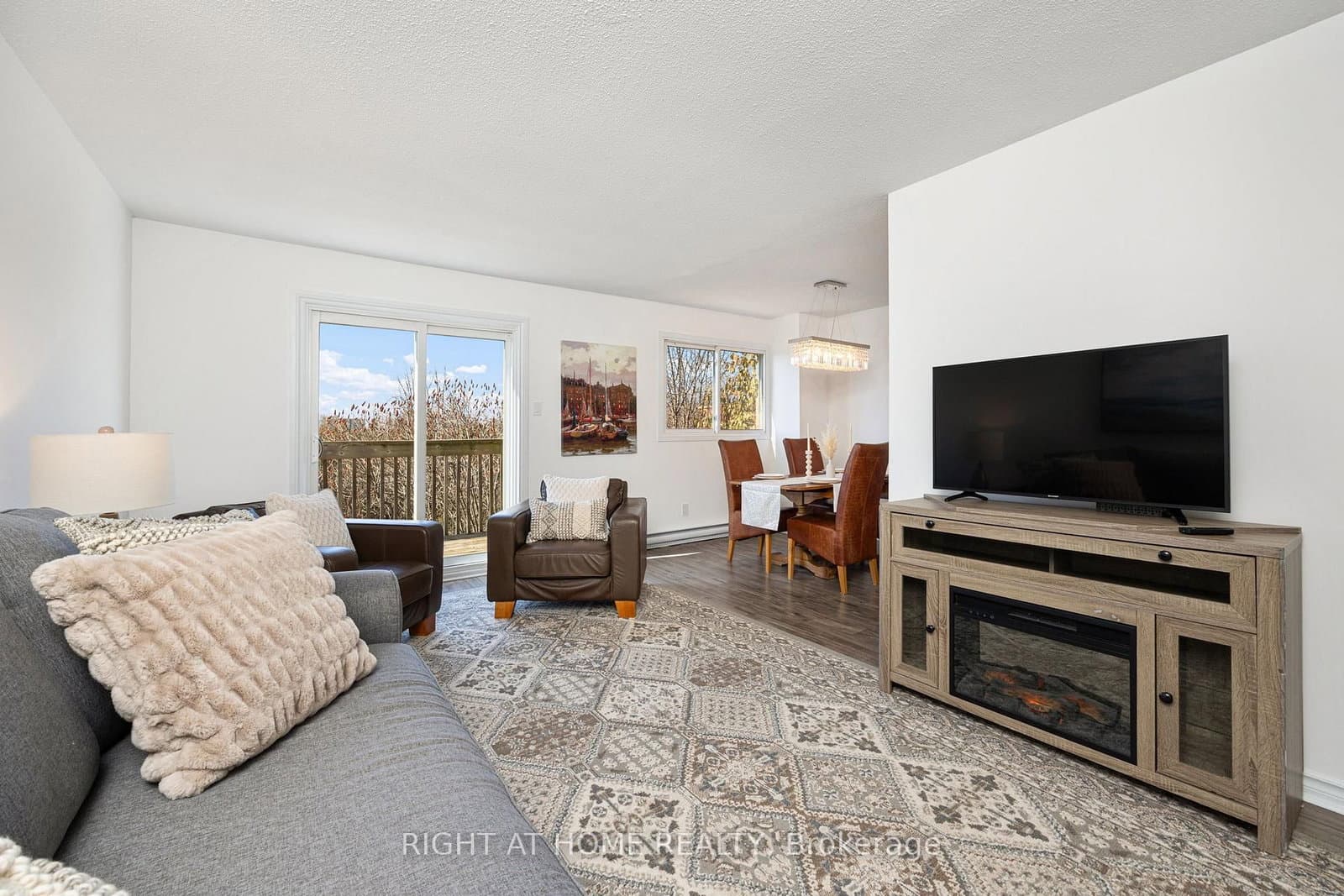 3-700 Harmony Rd N, Oshawa - Photo 6 of 37