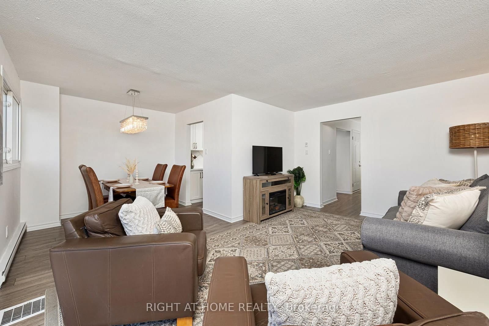 3-700 Harmony Rd N, Oshawa - Photo 7 of 37