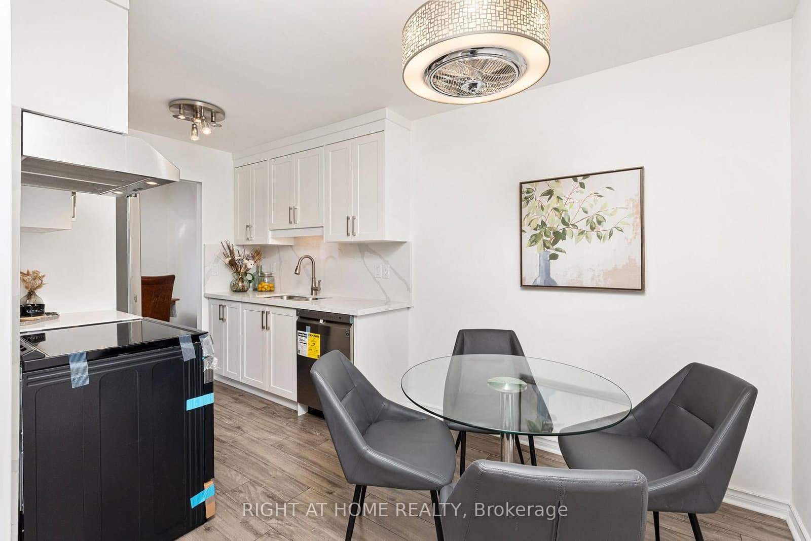 3-700 Harmony Rd N, Oshawa - Photo 12 of 37
