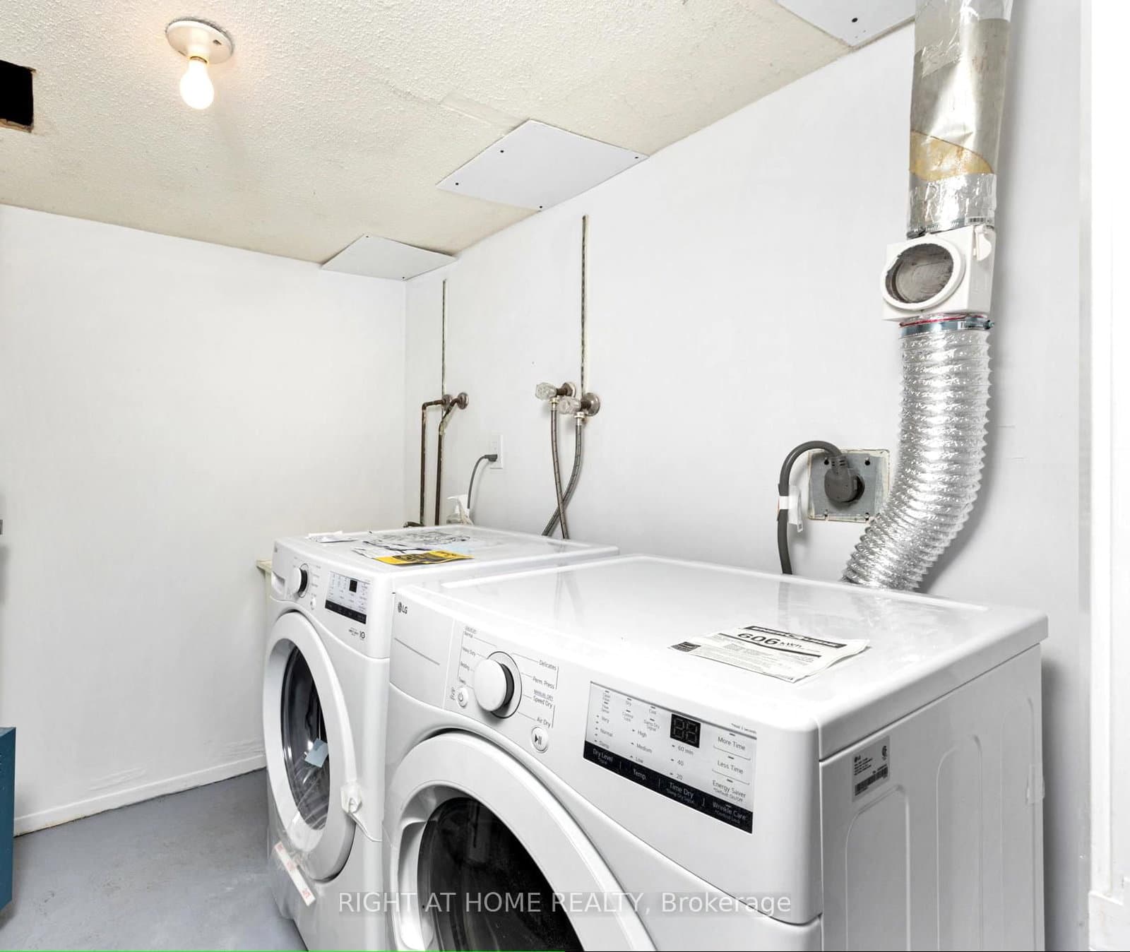 3-700 Harmony Rd N, Oshawa - Photo 31 of 37