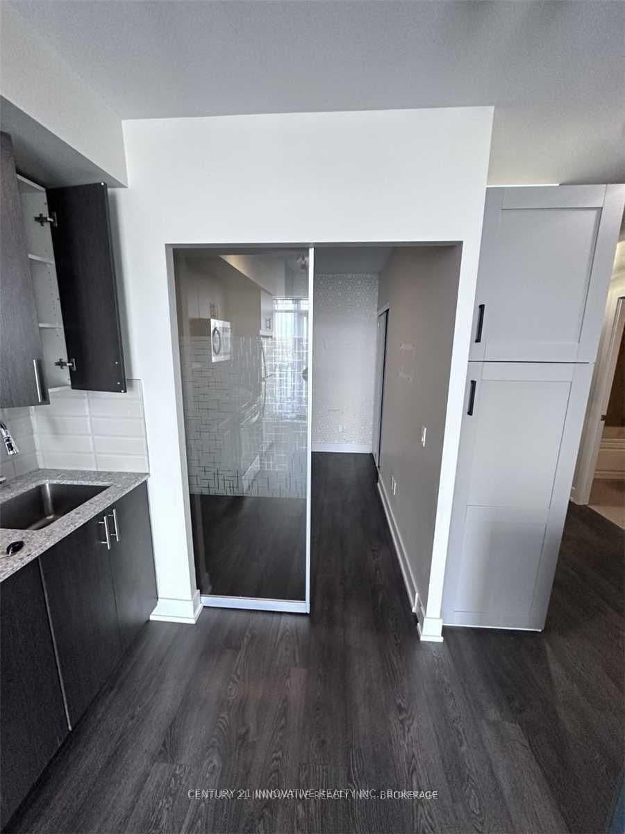 709-2550 Simcoe St N, Oshawa - Photo 8 of 10