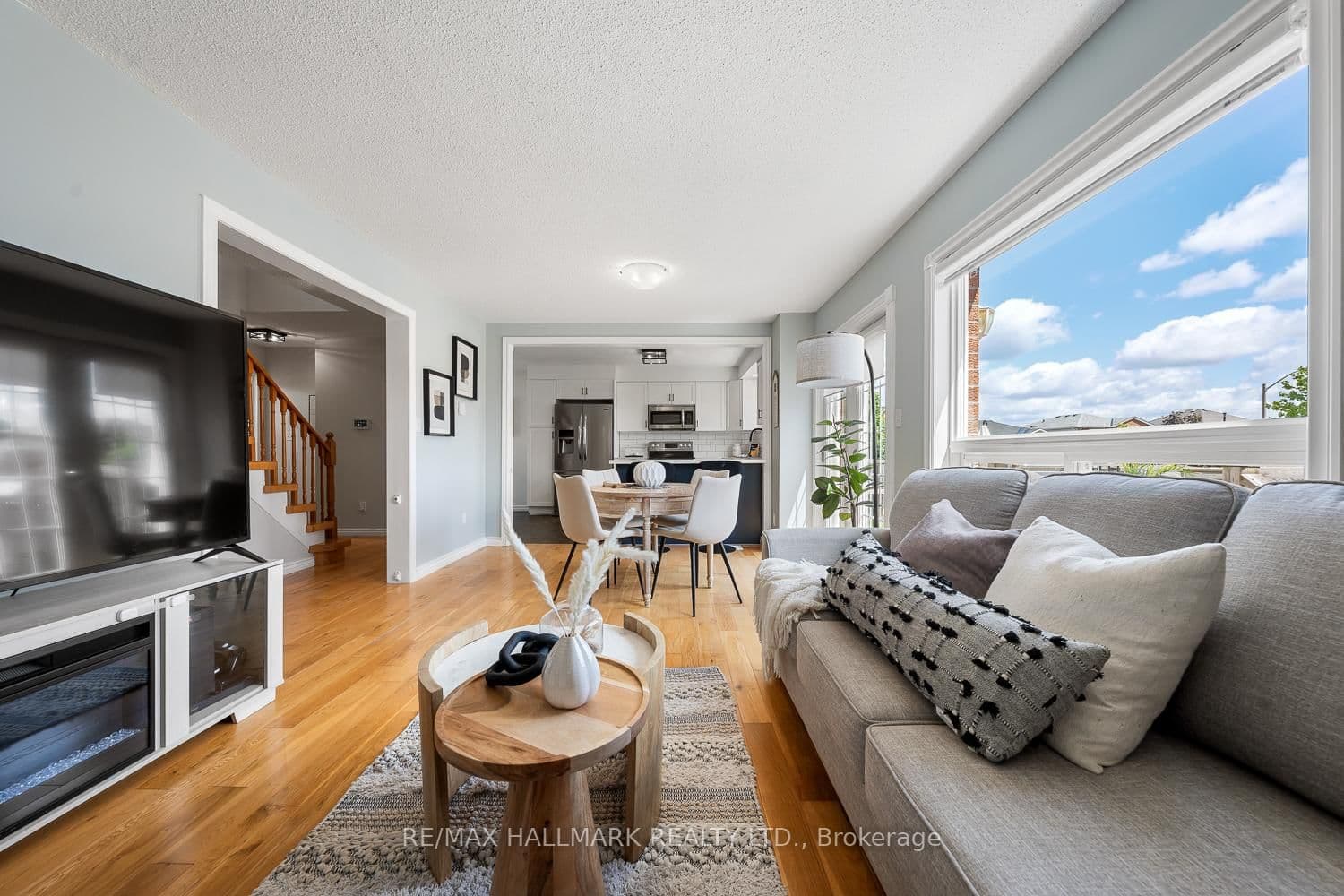 72 Hooper Square, Bowmanville - Photo 13 of 40