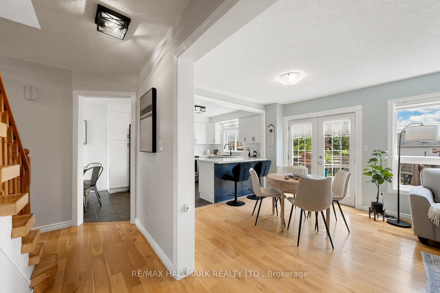 72 Hooper Square, Bowmanville - Photo 16 of 40