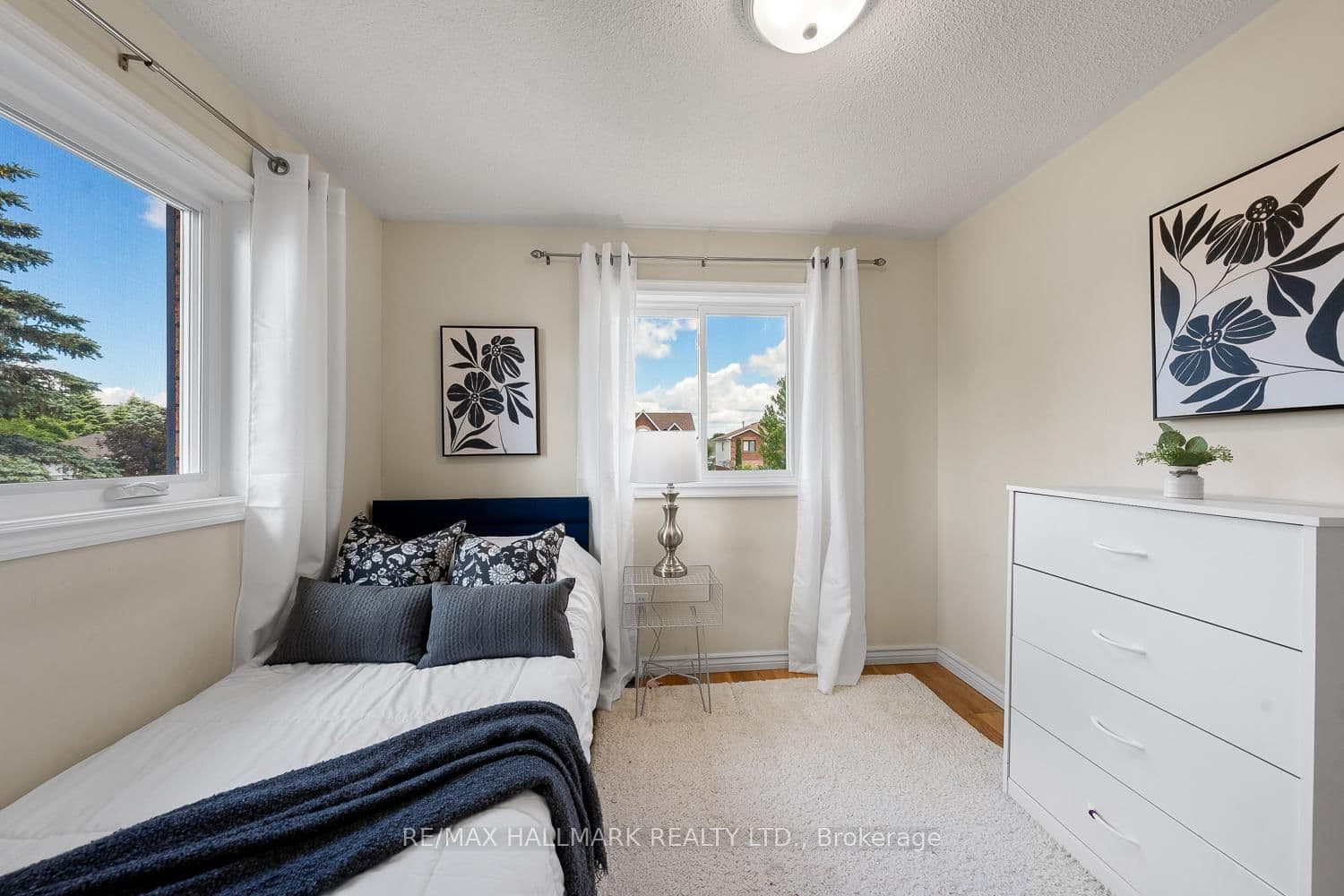 72 Hooper Square, Bowmanville - Photo 20 of 40