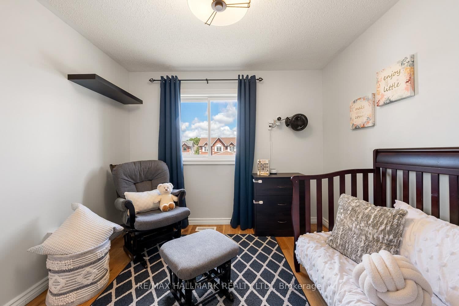 72 Hooper Square, Bowmanville - Photo 22 of 40