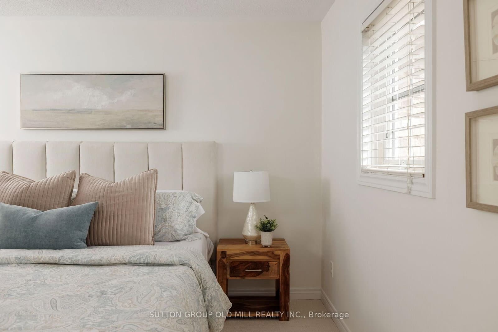 73 Barchester Cres, Whitby - Photo 13 of 18