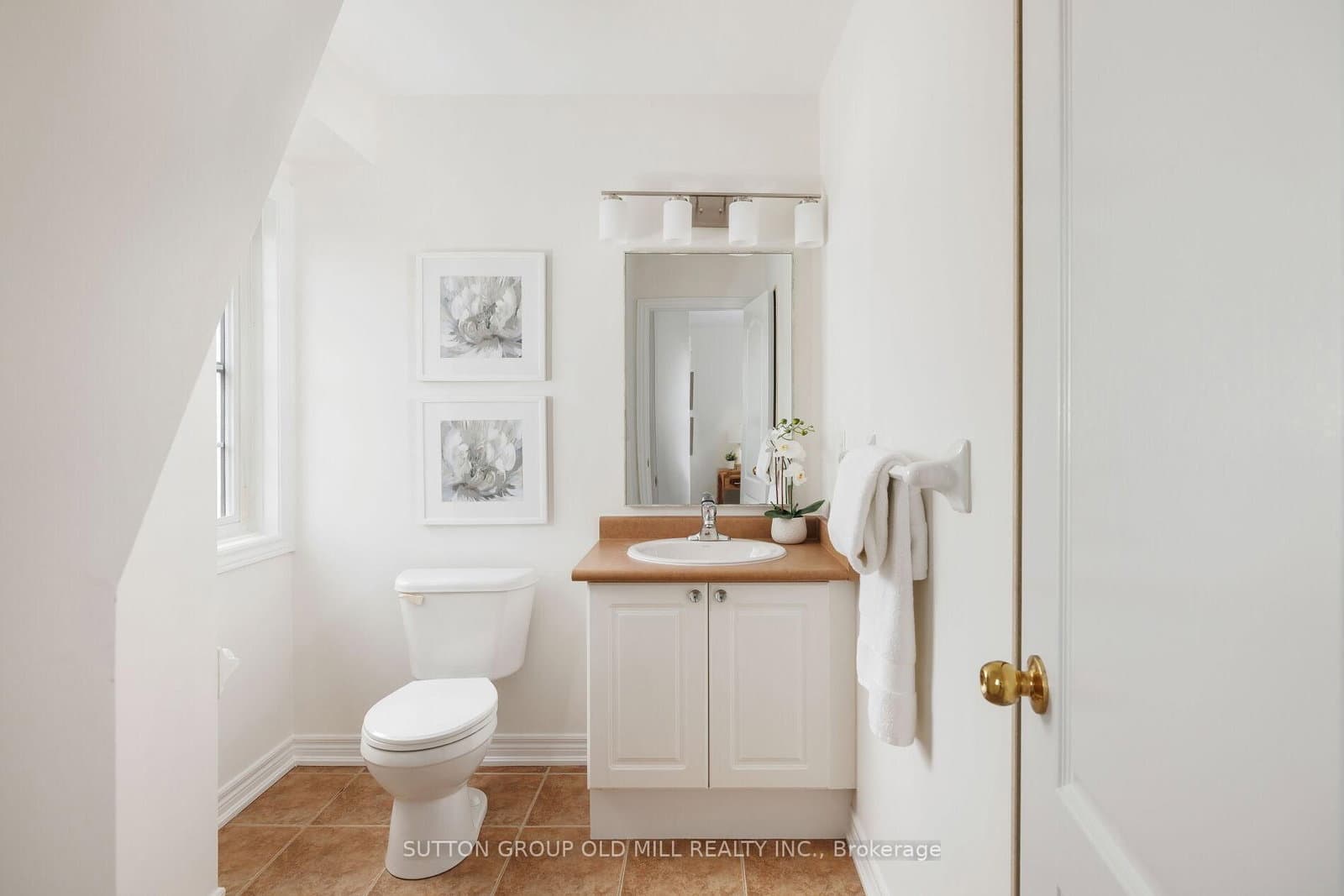 73 Barchester Cres, Whitby - Photo 14 of 18