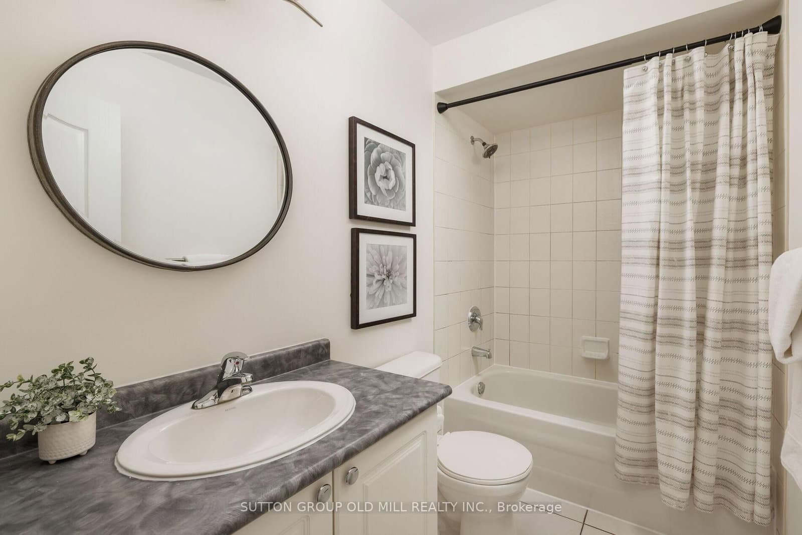 73 Barchester Cres, Whitby - Photo 15 of 18