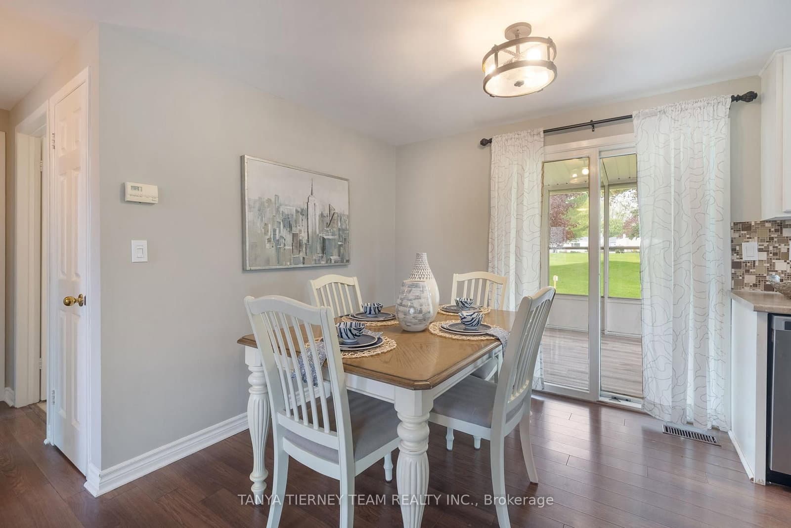 74 The Cove Rd, Newcastle - Photo 12 of 40