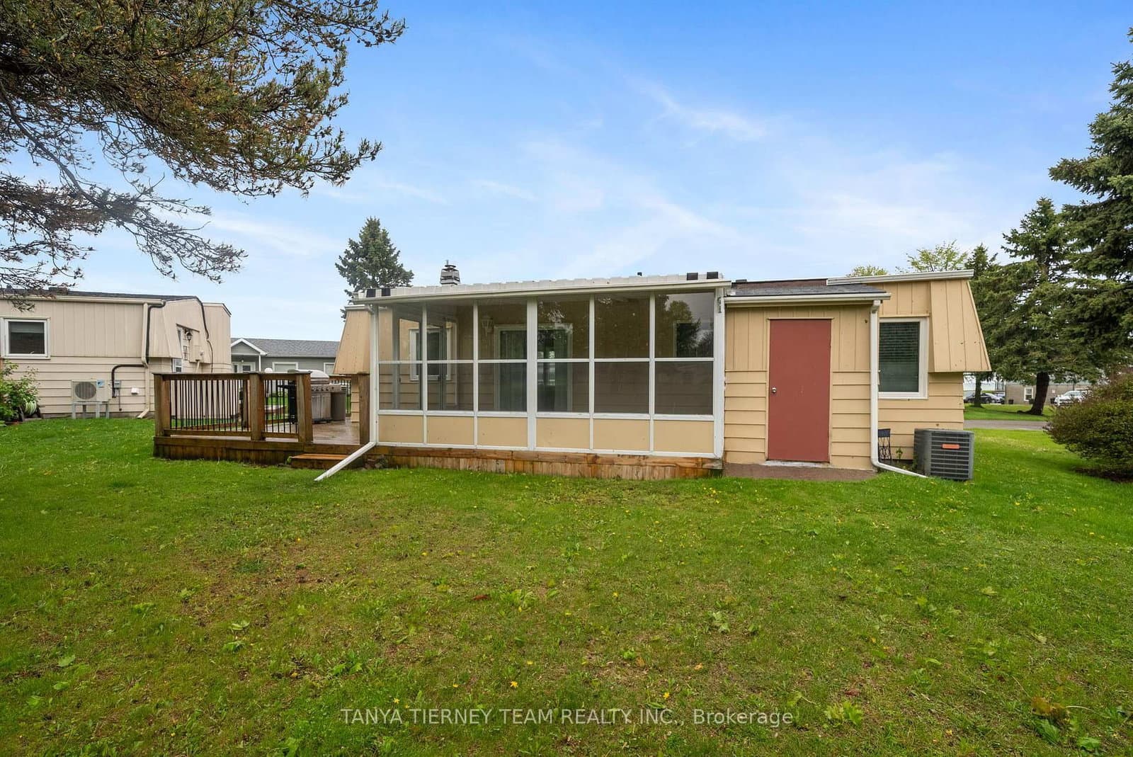 74 The Cove Rd, Newcastle - Photo 32 of 40