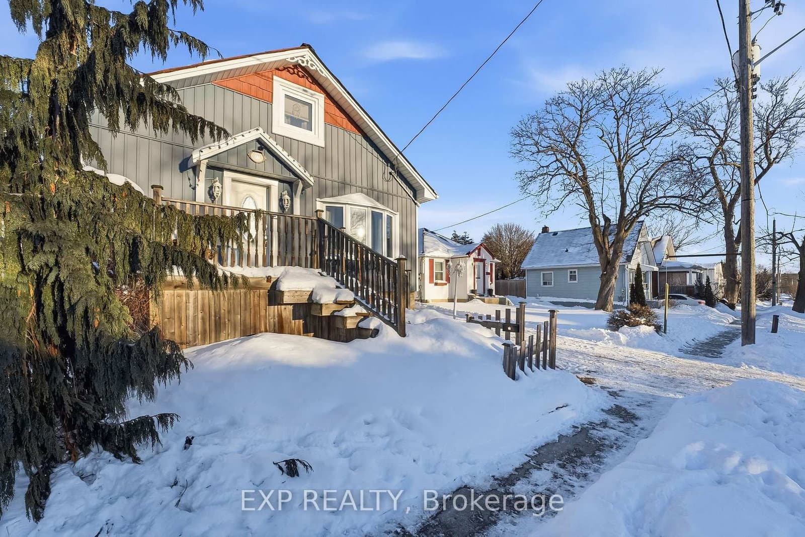 77 Westmount St, Oshawa - Photo 3 of 40