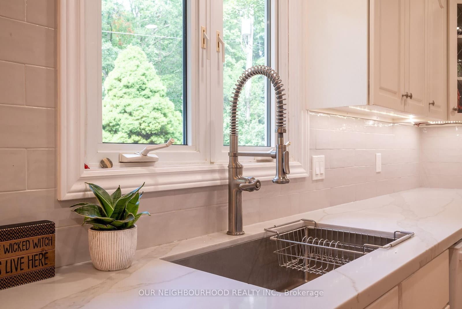 8570 Dale Rd, Cobourg - Photo 8 of 24