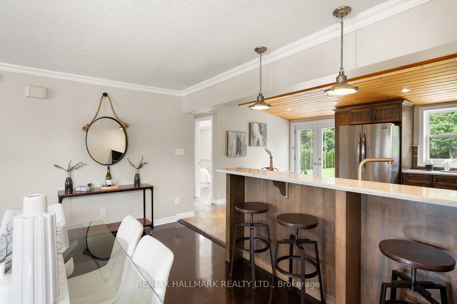 863 Kimberly Dr, Ennismore - Photo 12 of 40