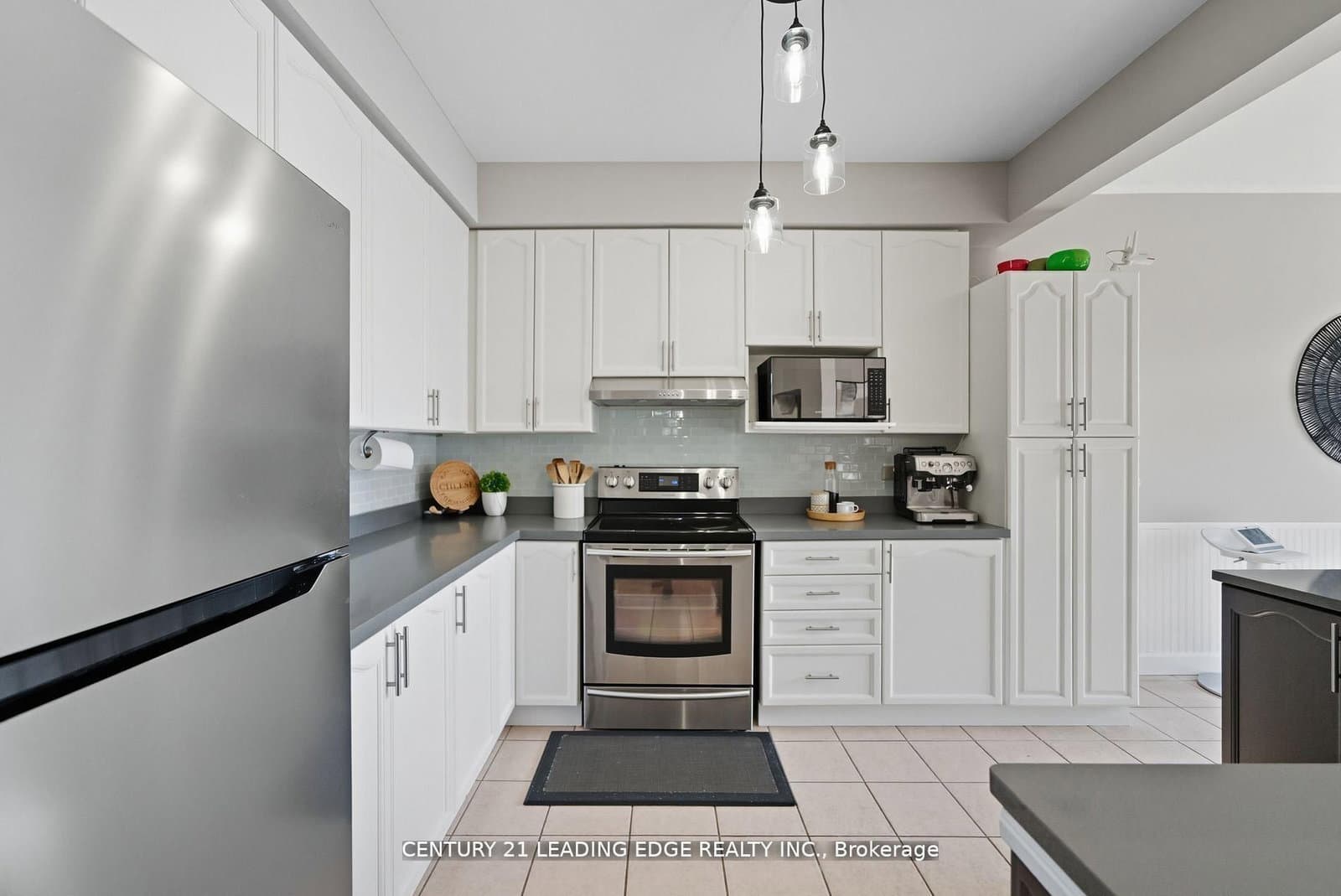 91 Tallships Dr, Whitby - Photo 14 of 40