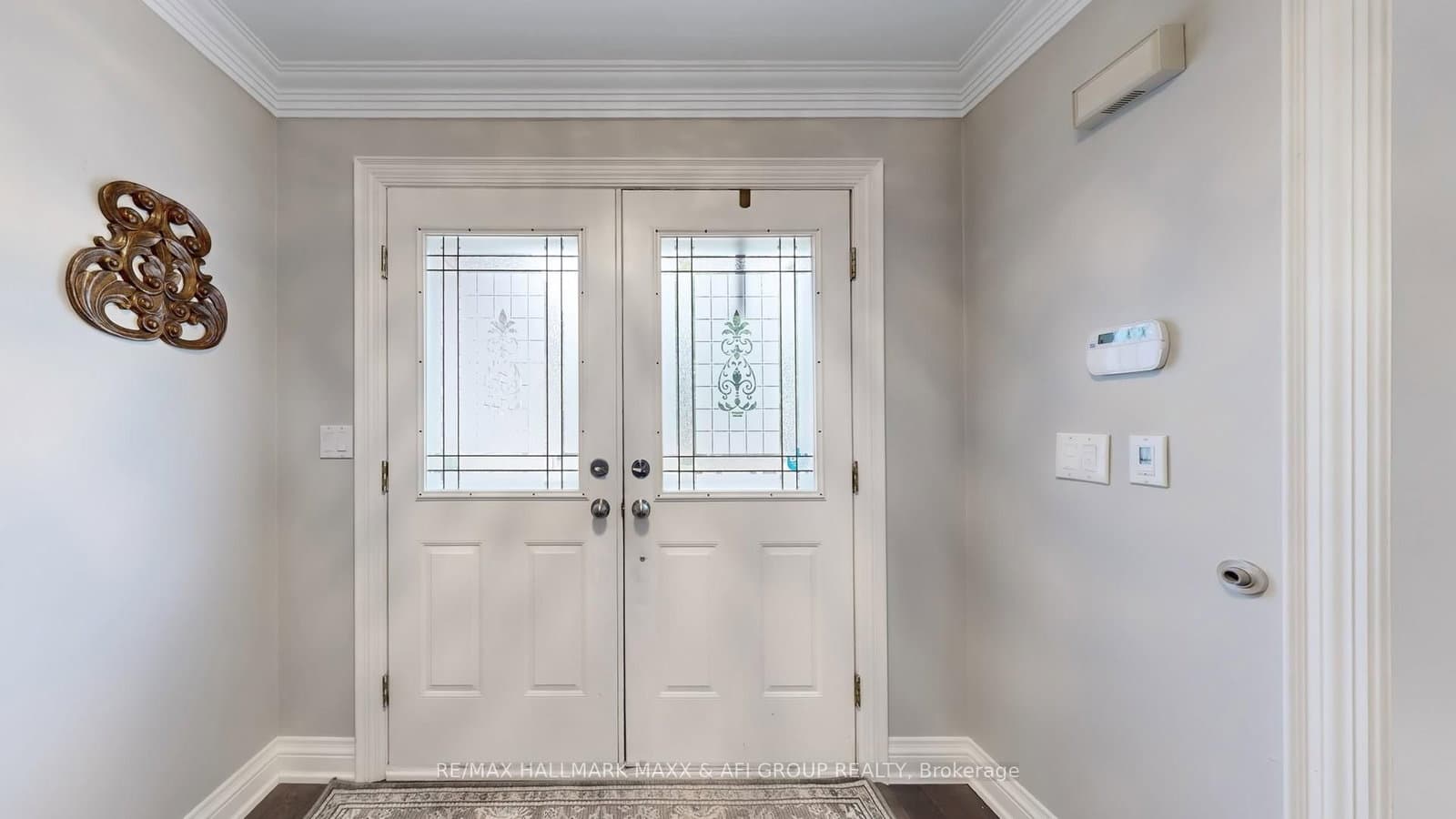 94 Corner Ridge Rd, Aurora - Photo 2 of 40