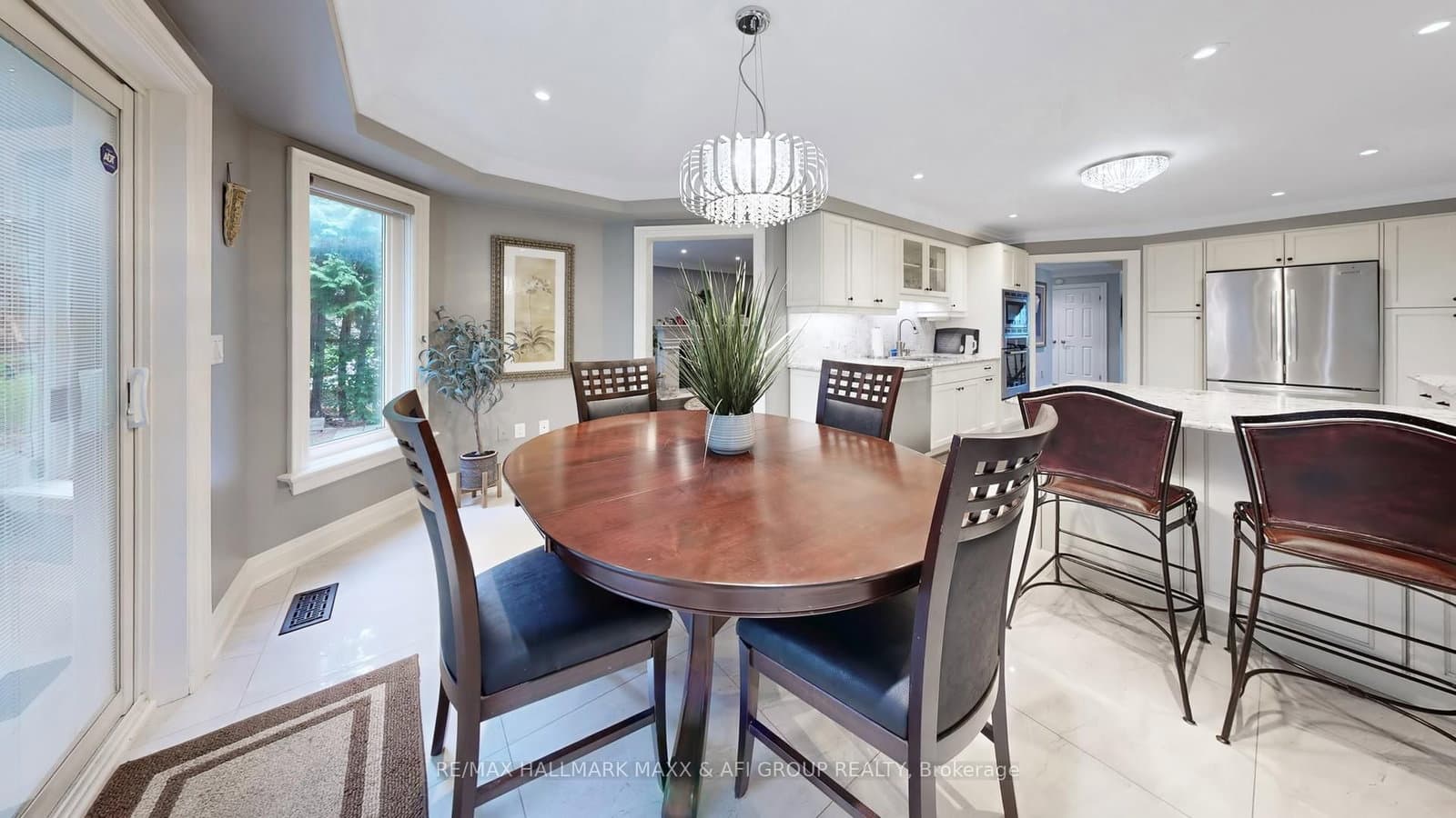 94 Corner Ridge Rd, Aurora - Photo 13 of 40